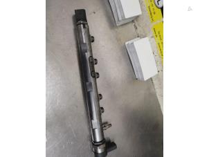 Begagnade Bränsleinsprutningsmunstycke BMW 3 serie Touring (F31) 316d 2.0 16V Pris € 50,00 Marginaltabell erbjuds av De Witte Boerderij AutoMotive