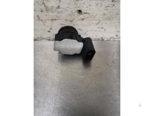 Gebruikte PDC Sensor Volkswagen Tiguan (AD1) 1.4 TSI 16V Prijs € 10,00 Margeregeling aangeboden door De Witte Boerderij AutoMotive