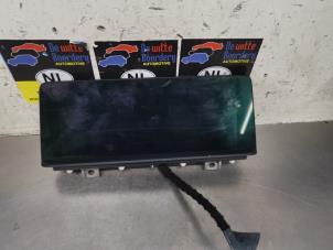 Gebruikte Navigatie Display BMW 4 serie Gran Coupe (F36) 435i 3.0 24V Prijs € 450,00 Margeregeling aangeboden door De Witte Boerderij AutoMotive