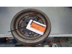 Begagnade Tvåmassesvänghjul Volkswagen Passat (3C2) 2.0 TDI 16V 140 Pris € 75,00 Marginaltabell erbjuds av De Witte Boerderij AutoMotive