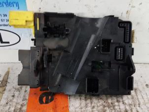 Begagnade Rattstångmodul Volkswagen Caddy III (2KA,2KH,2CA,2CH) 2.0 SDI Pris € 15,00 Marginaltabell erbjuds av De Witte Boerderij AutoMotive