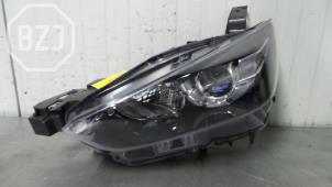 Nowe Reflektor lewy Mazda CX-3 Cena € 181,50 Z VAT oferowane przez BZJ b.v.