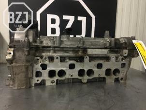 Begagnade Topplock Mercedes CLS (C219) 320 CDI 24V Pris på förfrågan erbjuds av BZJ b.v.