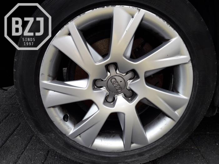 Sportvelgen Set van een Audi A5 Sportback (8TA) 2.0 TFSI 16V 2011