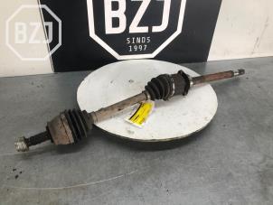 Używane Os napedowa prawy przód Fiat Bravo (198A) 1.6 JTD Multijet 105 Cena na żądanie oferowane przez BZJ b.v.