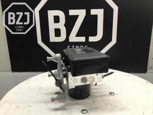 Gebruikte ABS Pomp Mercedes GLK (204.7/9) 2.2 200 CDI 16V BlueEfficiency Prijs € 250,00 Margeregeling aangeboden door BZJ b.v.