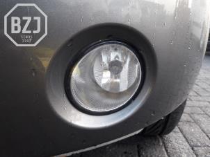 Gebruikte Mistlamp links-voor Kia Soul I (AM) 1.6 CRDi 16V Prijs op aanvraag aangeboden door BZJ b.v.