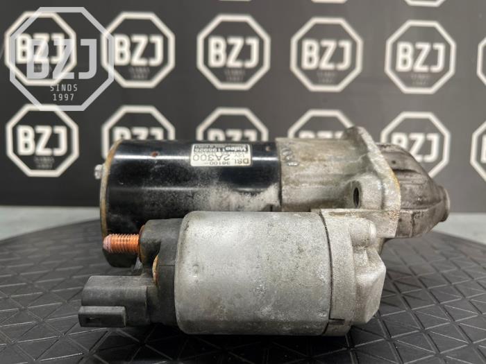 Startmotor från en Kia Soul I (AM) 1.6 CRDi 16V 2009