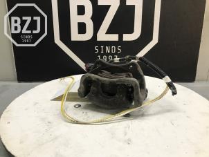 Gebruikte Remklauw (Tang) links-achter Renault Clio V (RJAB) 1.0 TCe 100 12V Prijs op aanvraag aangeboden door BZJ b.v.