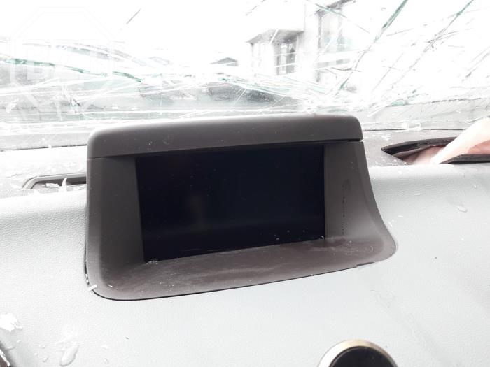 Navigeringsdisplay från en Opel Meriva 1.7 CDTI 16V 2013