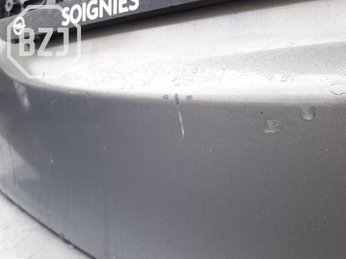 Baklucka från en Opel Meriva 1.7 CDTI 16V 2013