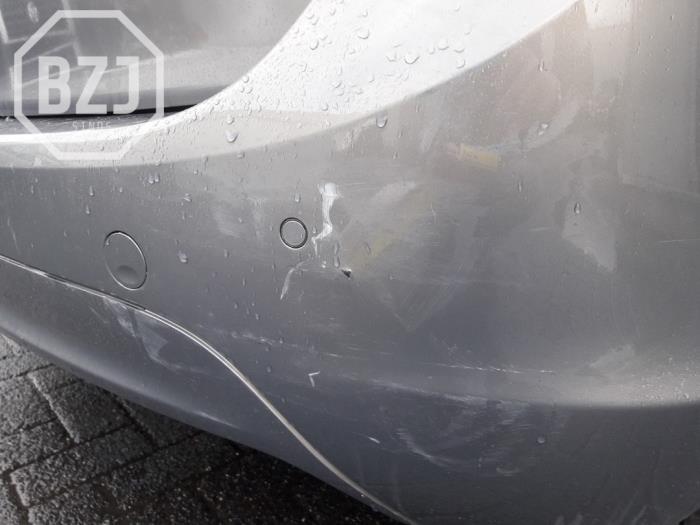 Bakre stötfångare från en Opel Meriva 1.7 CDTI 16V 2013