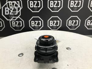 Begagnade Kontrollenhet, multimedia Mini Clubman (F54) 2.0 Cooper S 16V Pris på förfrågan erbjuds av BZJ b.v.