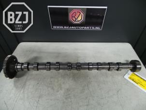 Begagnade Kamaxel Volvo V70 Pris på förfrågan erbjuds av BZJ b.v.