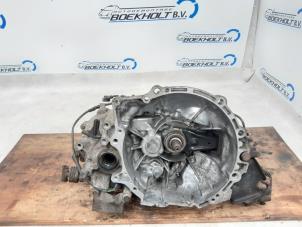 Używane Skrzynia biegów Mazda 626 (GW19) 1.8i 16V Cena € 181,50 Z VAT oferowane przez Boekholt autodemontage B.V