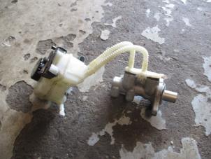 Gebruikte Remvloeistof reservoir Opel Meriva 1.6 16V Prijs € 20,00 Margeregeling aangeboden door Boekholt autodemontage B.V