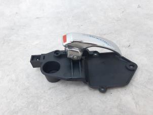 Gebruikte Portiergreep 2Deurs rechts Fiat 500 (312) 0.9 TwinAir 85 Prijs € 35,00 Margeregeling aangeboden door Boekholt autodemontage B.V