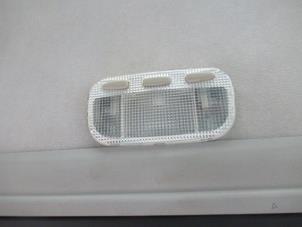 Używane Oswietlenie wewnetrzne przód Citroen C3 (FC/FL/FT) 1.4 Cena na żądanie oferowane przez Boekholt autodemontage B.V