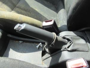 Używane Mechanizm hamulca recznego Opel Astra H SW (L35) 1.9 CDTi 16V 150 Cena € 50,00 Procedura marży oferowane przez Boekholt autodemontage B.V