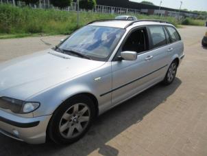 Used Wheel bolt BMW 3 serie Touring (E46/3) 318i 16V Price € 30,00 Margin scheme offered by Boekholt autodemontage B.V