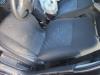 Stoel links van een Opel Agila (A) 1.2 16V 2004