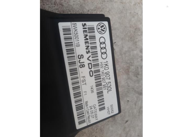 Module Gateway d'un Volkswagen Golf V (1K1) 1.6 2007