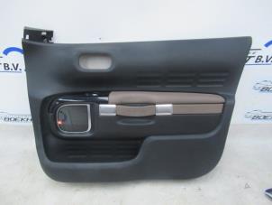 Begagnade List, framdörr, 4-dörrars, höger Citroen C4 Cactus (0B/0P) 1.6 Blue Hdi 100 Pris € 125,00 Marginaltabell erbjuds av Boekholt autodemontage B.V