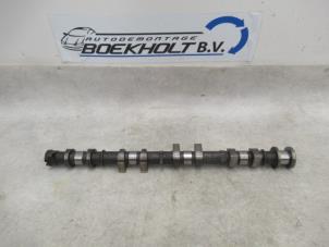 Gebruikte Nokkenas Volvo V50 (MW) 1.8 16V Prijs € 75,00 Margeregeling aangeboden door Boekholt autodemontage B.V