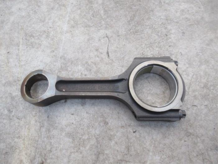 Vevstake från en Ford Transit 2.0 TDCi 16V Eco Blue 130 2020