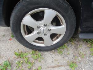 Begagnade Hjuluppsättning Opel Calibra 2.5 V6 24V Pris € 100,00 Marginaltabell erbjuds av Boekholt autodemontage B.V