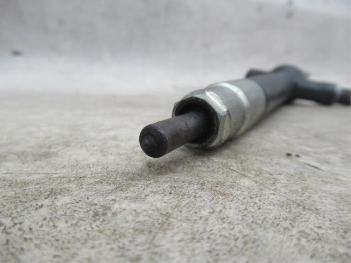 Wtryskiwacz (Diesel) z Toyota Avensis Wagon (T25/B1E) 2.0 16V D-4D-F 2008