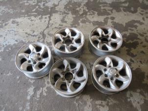 Gebruikte Sportvelgen Set Hyundai Terracan 2.9 CRDi 16V Prijs € 149,00 Margeregeling aangeboden door Boekholt autodemontage B.V