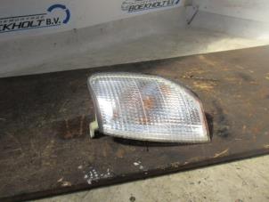 Usagé Feu clignotant gauche Daihatsu Gran Move 1.6 16V Prix € 24,00 Règlement à la marge proposé par Boekholt autodemontage B.V