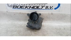 Usagé Boîtier accélérateur Peugeot 308 (4A/C) 1.6 VTI 16V Prix € 49,00 Règlement à la marge proposé par Boekholt autodemontage B.V