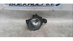 Gebruikte Mistlamp links-voor Renault Modus/Grand Modus (JP) 1.4 16V Prijs € 22,50 Margeregeling aangeboden door Boekholt autodemontage B.V