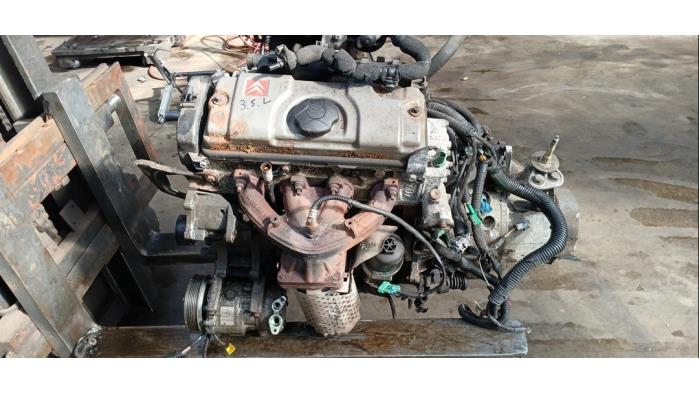 Motor van een Citroën Xsara Picasso (CH) 1.6 2004