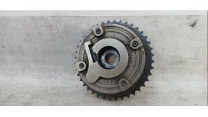 Gebruikte Nokkenas Tandwiel Peugeot 308 SW (4E/H) 1.6 VTI 16V Prijs € 32,00 Margeregeling aangeboden door Boekholt autodemontage B.V