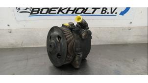 Usagé Pompe direction assistée Ford Mondeo IV Wagon 2.3 16V Prix € 49,00 Règlement à la marge proposé par Boekholt autodemontage B.V