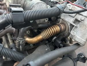 Używane Rura EGR Volkswagen Golf V (1K1) 1.6 FSI 16V Cena € 22,00 Procedura marży oferowane przez Boekholt autodemontage B.V