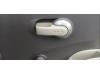 Nissan Micra (K12) 1.2 16V Uchwyt drzwi prawych tylnych wersja 4-drzwiowa