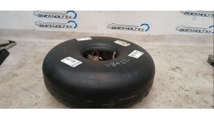 Begagnade LPI-tank Opel Astra G Caravan (F35) 1.8 16V Pris € 150,00 Marginaltabell erbjuds av Boekholt autodemontage B.V