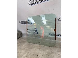 Begagnade Bakdörrsfönster, minibuss/van Fiat Ducato (230/231/232) 1.9 TD 10 Pris € 49,00 Marginaltabell erbjuds av Boekholt autodemontage B.V