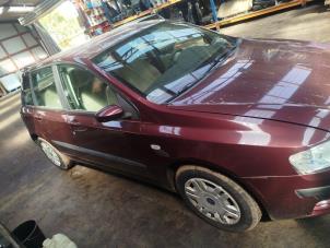 Begagnade Bromsservo Fiat Stilo (192A/B) 1.8 16V 5-Drs. Pris € 50,00 Marginaltabell erbjuds av Boekholt autodemontage B.V