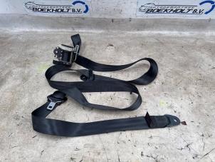 Używane Pas bezpieczenstwa prawy przód Citroen C3 (FC/FL/FT) 1.1 Cena € 45,00 Procedura marży oferowane przez Boekholt autodemontage B.V
