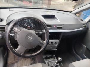 Usagé Instrument de bord Opel Meriva 1.6 16V Prix € 60,00 Règlement à la marge proposé par Boekholt autodemontage B.V