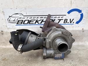 Używane Turbo Fiat Grande Punto (199) 1.3 JTD Multijet 16V 85 Actual Cena € 272,25 Z VAT oferowane przez Boekholt autodemontage B.V