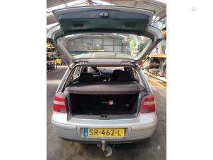 Begagnade Hatthylla Volkswagen Golf IV (1J1) 1.9 TDI 100 Pris € 27,00 Marginaltabell erbjuds av Boekholt autodemontage B.V