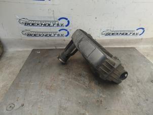 Używane Czujnik masy powietrza Citroen C3 (FC/FL/FT) 1.1 Cena € 35,00 Procedura marży oferowane przez Boekholt autodemontage B.V