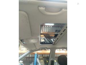 Gebruikte Schuifdak Glas Volkswagen Golf IV (1J1) 2.3 V5 GTI Prijs € 200,00 Margeregeling aangeboden door Boekholt autodemontage B.V