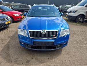 Używane Uszczelka drzwi lewych przednich wersja 4-drzwiowa Skoda Octavia Combi (1Z5) 2.0 Turbo FSI 16V RS Cena € 21,00 Procedura marży oferowane przez Boekholt autodemontage B.V